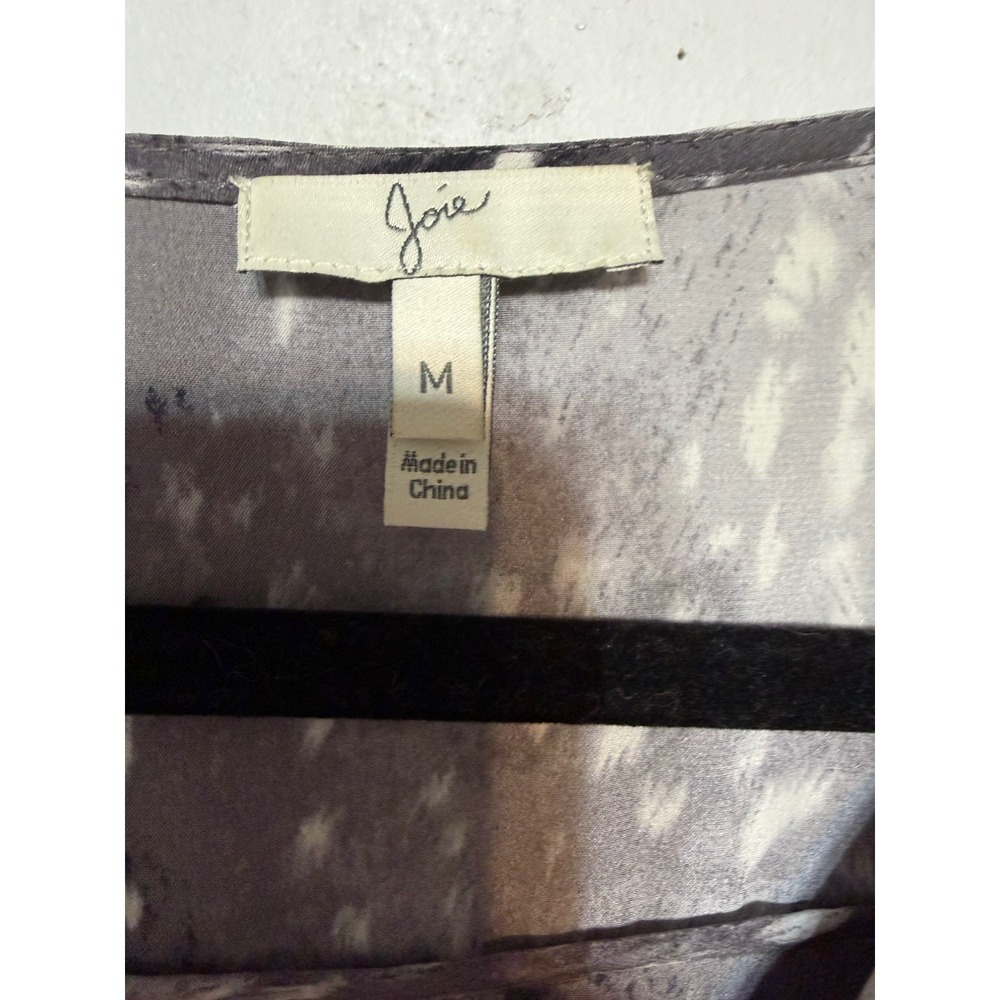 Joie Silk Blouse Womens Medium Quiet Luxury Minimalist Chic Model Off Duty - Picture 3 of 6